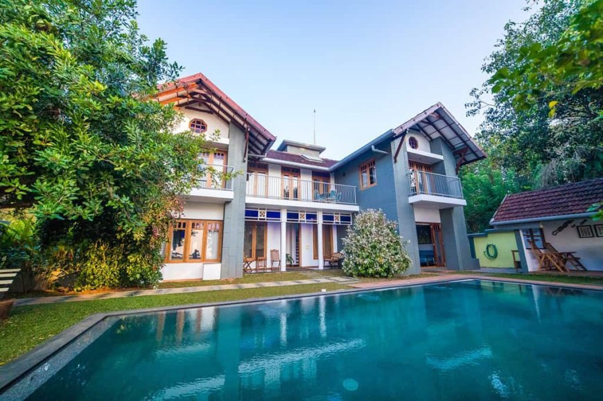 CGH Earth Saha unveils Hibiscus Villa: A private lakeside retreat on Vembanand Lake