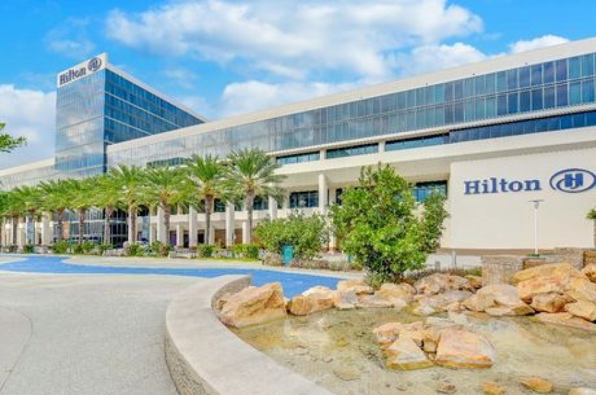 Comfort & Style: a Look at Hilton Anaheim’s Full-Property Renovation