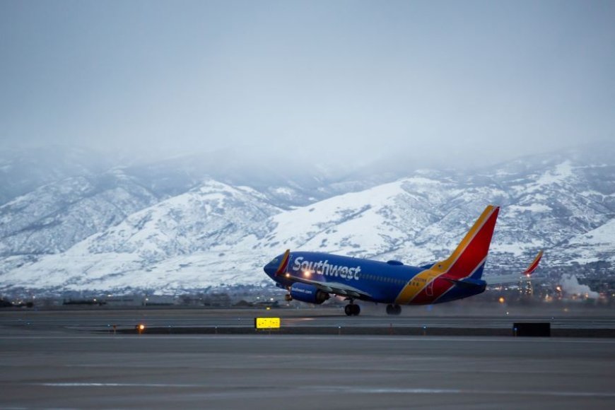 Summer Travel Chaos New Updates: Southwest Airlines Shuts Down 758 Flights Across Dallas, Denver, Chicago, Phoenix, Las Vegas, Orlando, and Los Angeles
